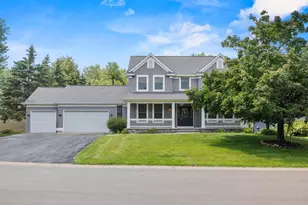 13 Echo Lake Blvd, Mahtomedi, MN 55115 - Photo 1