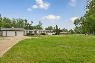 18221 Roberds Lake Blvd, Faribault, MN 55021 - Photo 1