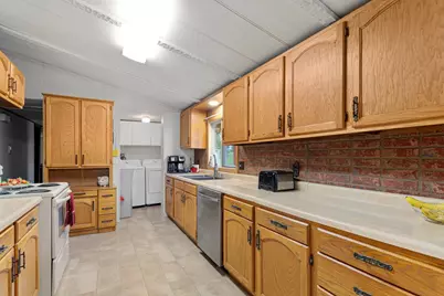 18221 Roberds Lake Boulevard, Faribault, MN 55021 - Photo 13