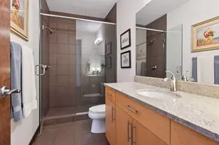 201 S 11th St, Minneapolis, MN 55403 - Photo 25