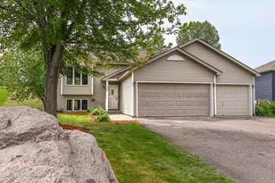 1527 Harvest Ln, Shakopee, MN 55379 - Photo 1