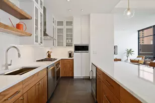 201 S 11th St, Minneapolis, MN 55403 - Photo 3