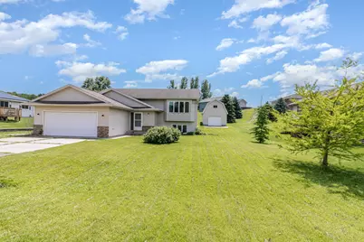 204 Sidney Street E, Morristown, MN 55052 - Photo 1