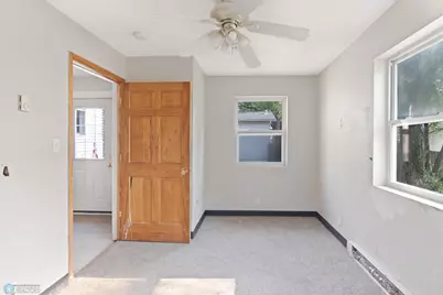 824 9th Street N, Fargo, ND 58102 - Photo 17