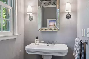 512 Janalyn Cir, Golden Valley, MN 55416 - Photo 27