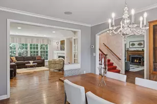 512 Janalyn Cir, Golden Valley, MN 55416 - Photo 5