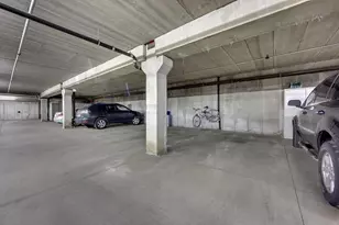 270 4th St E, Saint Paul, MN 55101 - Photo 29