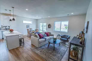 5519 Sundown Pl NW, Rochester, MN 55901 - Photo 9