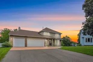 8764 Pinehurst Bay, Woodbury, MN 55125 - Photo 1