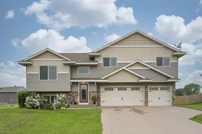 315 N Benet Avenue, Rush City, MN 55069 - Photo 1