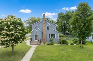 301 2nd Ave SE, Pine Island, MN 55963 - Photo 1