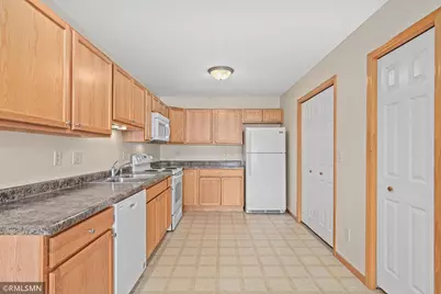 81 Bridgewater Trail, Hudson, WI 54016 - Photo 13