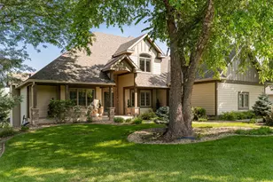 581 Frederichs Dr NW, Rochester, MN 55901 - Photo 1