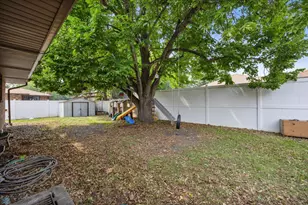 106 37th Ave S, Moorhead, MN 56560 - Photo 41