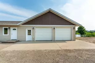 29487 Riverview Rd, Fergus Falls, MN 56537 - Photo 9