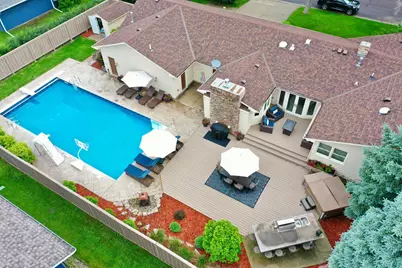 701 E Oak Avenue, Olivia, MN 56277 - Photo 1