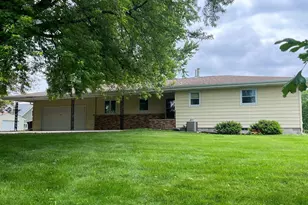 200 Amsterdam Ave E, Hollandale, MN 56045 - Photo 1