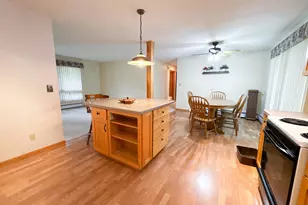 1225 Irving St, Alexandria, MN 56308 - Photo 7