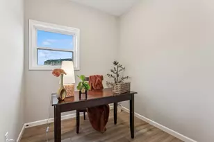 4901 Education Dr N, Hugo, MN 55038 - Photo 15