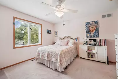 8017 Lismore Circle, Eden Prairie, MN 55347 - Photo 25