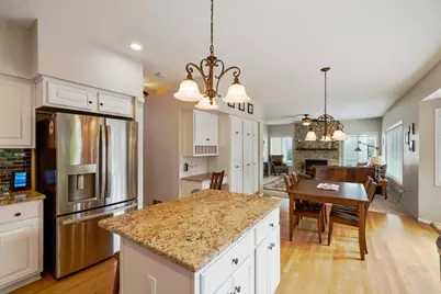 8017 Lismore Circle, Eden Prairie, MN 55347 - Photo 13