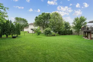 8017 Lismore Cir, Eden Prairie, MN 55347 - Photo 33