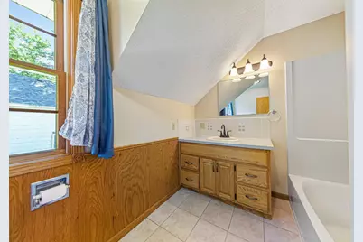 104 River Street, Jackson, MN 56143 - Photo 7