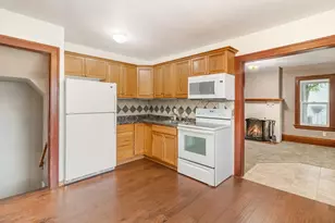 1134 Charles Ave, Saint Paul, MN 55104 - Photo 3