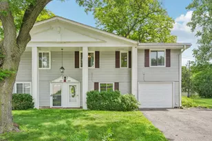 1315 Douglas Dr N, Golden Valley, MN 55422 - Photo 1