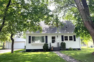 842 19th Ave N, Saint Cloud, MN 56303 - Photo 1