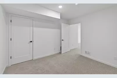 230 McCarrons Place W, Roseville, MN 55113 - Photo 31