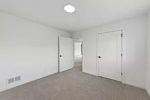 230 McCarrons Pl W, Roseville, MN 55113 - Photo 37