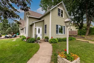 602 William St N, Stillwater, MN 55082 - Photo 1