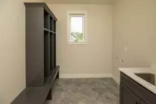 1945 Spruce Meadows Dr SE, Rochester, MN 55904 - Photo 13