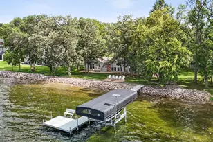 886 S Shore Dr, Detroit Lakes, MN 56501 - Photo 5