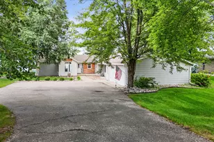 886 S Shore Dr, Detroit Lakes, MN 56501 - Photo 19