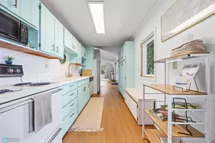 886 S Shore Dr, Detroit Lakes, MN 56501 - Photo 29