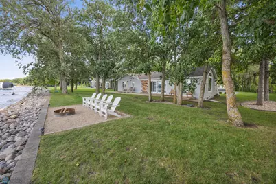 886 S Shore Drive, Detroit Lakes, MN 56501 - Photo 3
