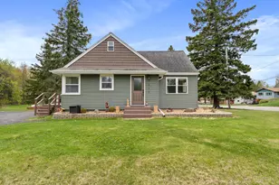 632 W Quince St, Duluth, MN 55811 - Photo 1