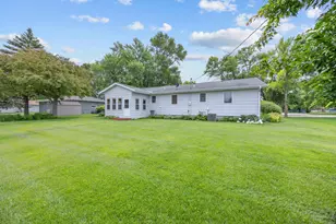 226 Ash Ave, Bird Island, MN 55310 - Photo 25