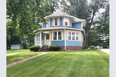 127 Park Place W, Norwood Young America, MN 55368 - Photo 1