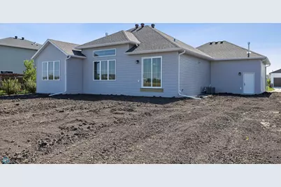 2924 Prairie Farms Circle S, Fargo, ND 58104 - Photo 45