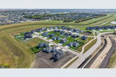 2924 Prairie Farms Circle S, Fargo, ND 58104 - Photo 59
