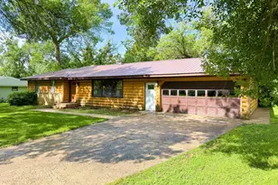 210 7th Ave SE, Elbow Lake, MN 56531 - Photo 1