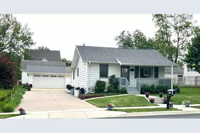 607 S Washington Avenue, Spring Valley, MN 55975 - Photo 1