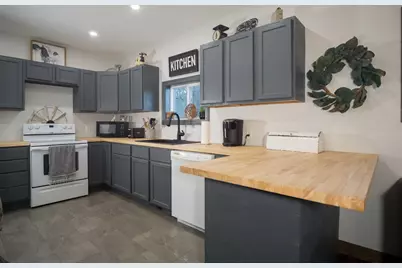 S517 Sand Road, Mondovi, WI 54755 - Photo 11