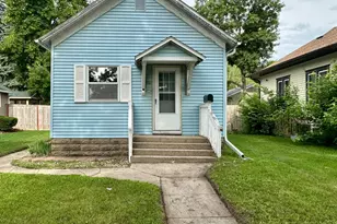 613 N Cedar St, Luverne, MN 56156 - Photo 1