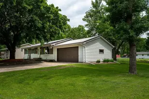 401 Lincoln St N, Atwater, MN 56209 - Photo 1