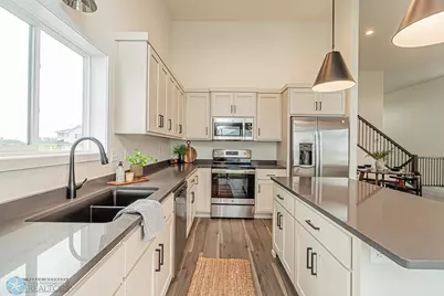 6724 32nd Street S, Fargo, ND 58104 - Photo 9