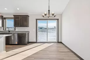 492 Coyote Way, New Richmond, WI 54017 - Photo 15